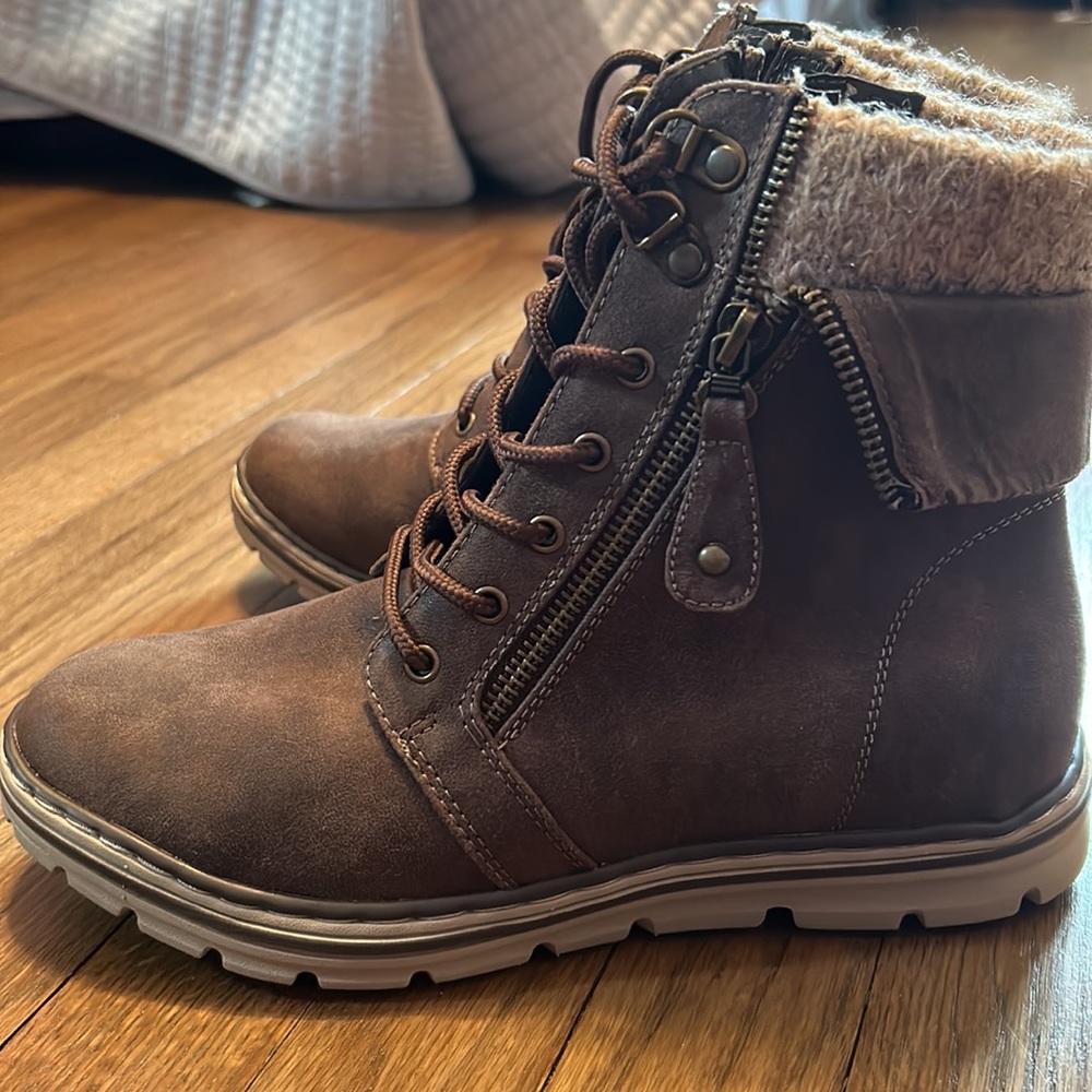 CLIFF’s Women’s Boots